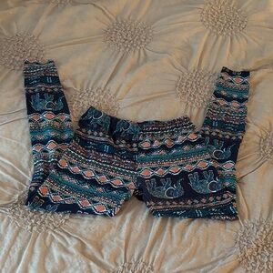 Women’s boho No Boundaries Patterned Leggings - Multicolor